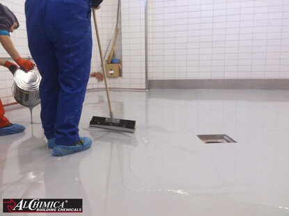 realizacje z wykonaniem membran Hyperdesmo: hydroizolacja posadzek poliuretanowych