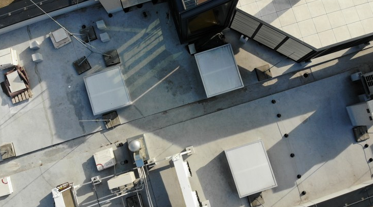 Systemy wodoodporne dachowe – skuteczna ochrona budynków przed wodą